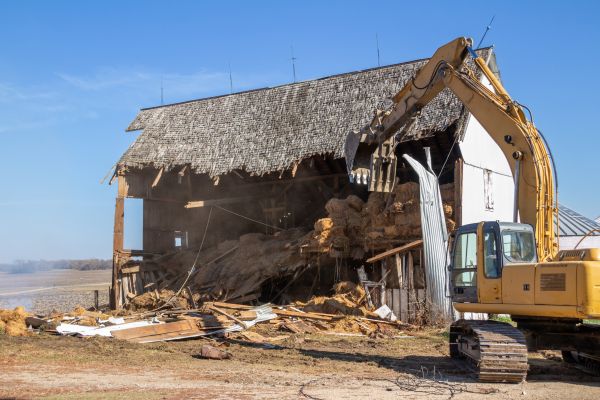 Barn Demolition in Valparaiso