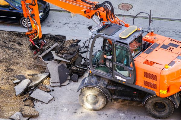 Asphalt Demolition in Valparaiso