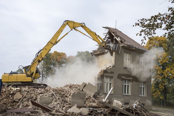 House Wrecking in Valparaiso