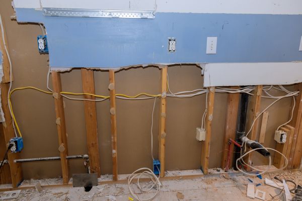 Kitchen Wall Demolition in Valparaiso